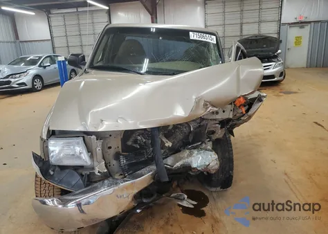 2000 Ford Ranger z USA, uszkodzony, nr VIN 1FTZR15X3YTB30504